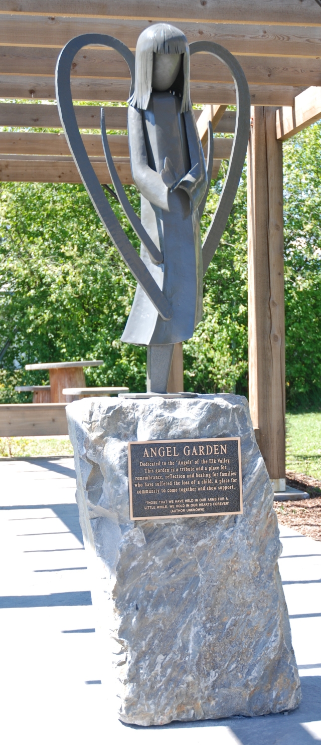 DSC_0313 Angel Garden Sculpture May 2015